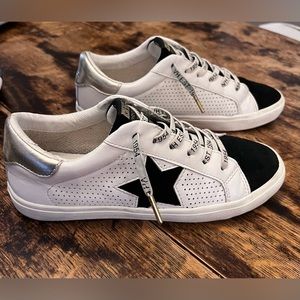 Vintage Havana Gadol White and Black